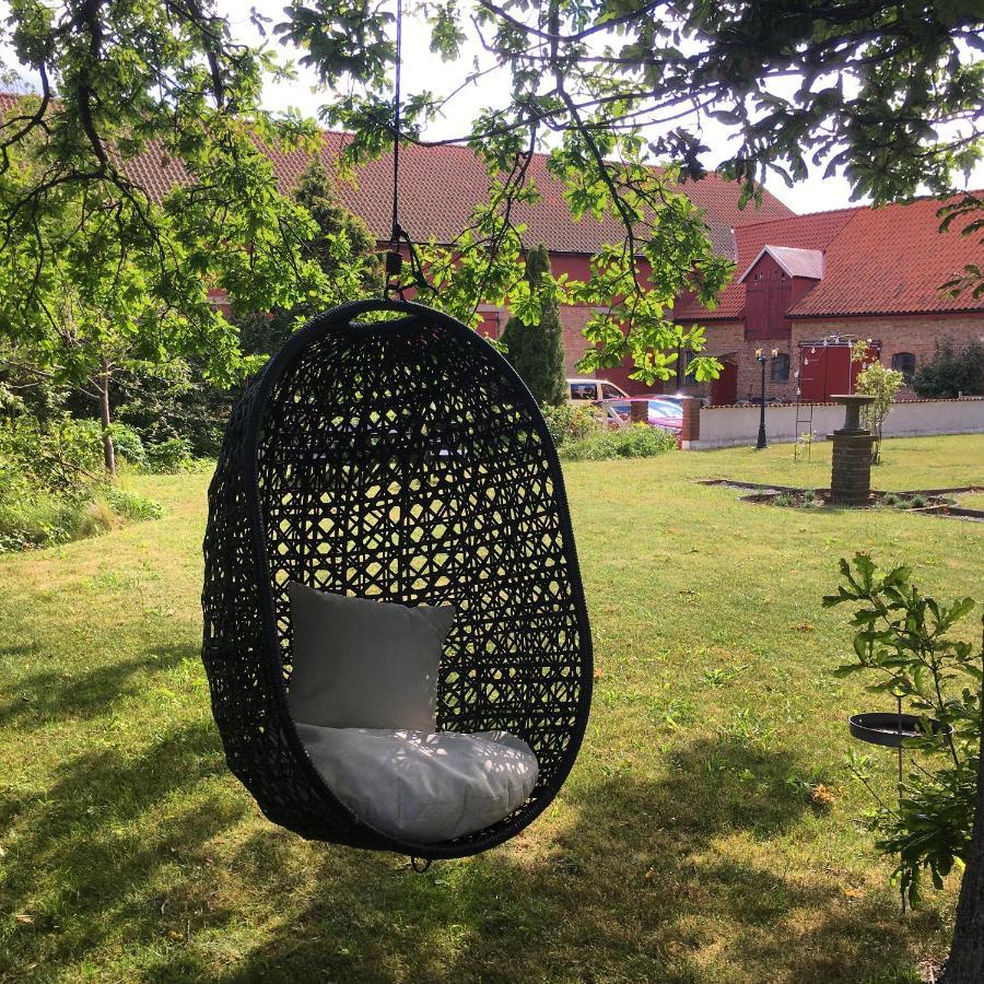 Villa Sandby B&B Borrby Eksteriør billede